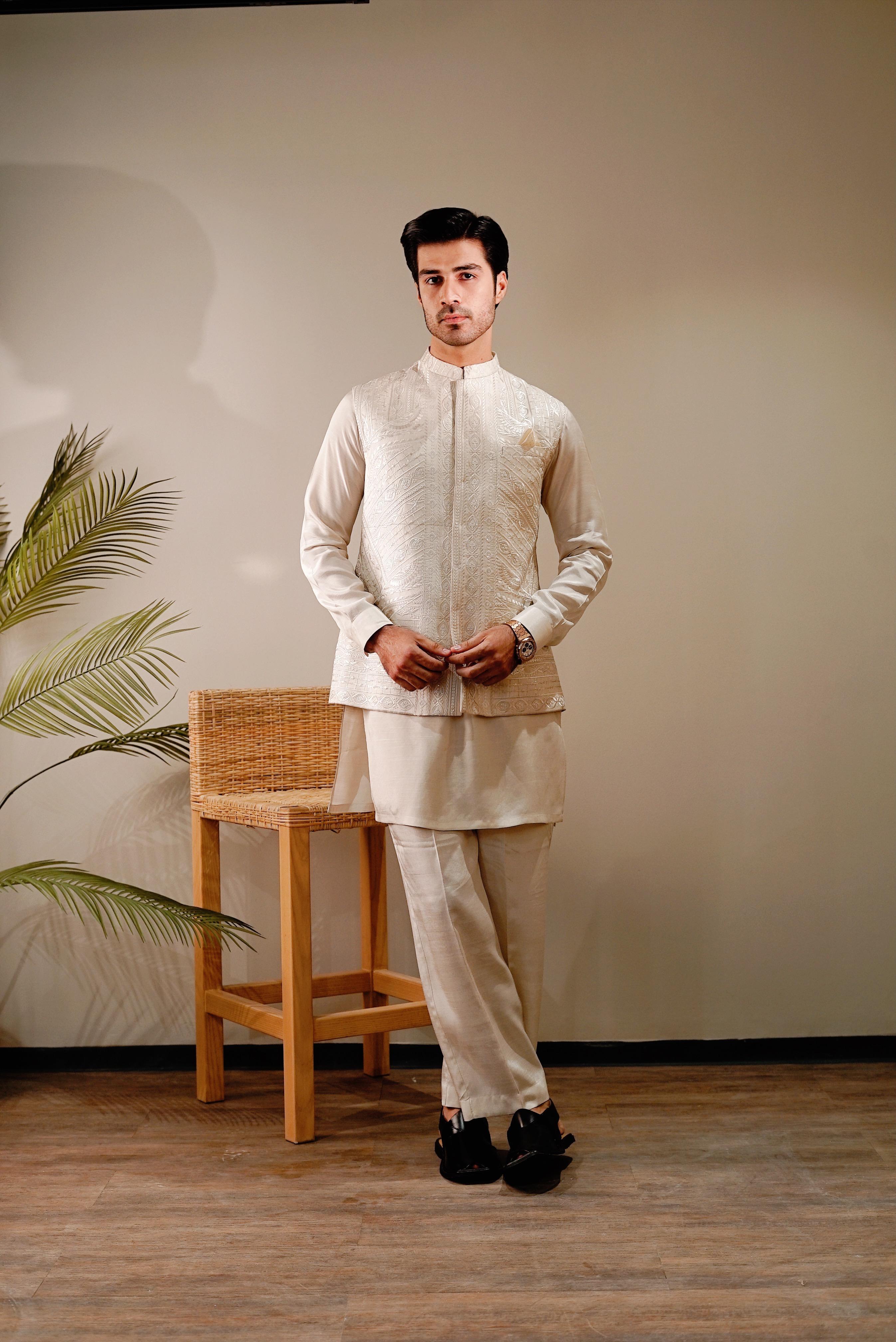 Elegant Ivory Embroidered Waistcoat