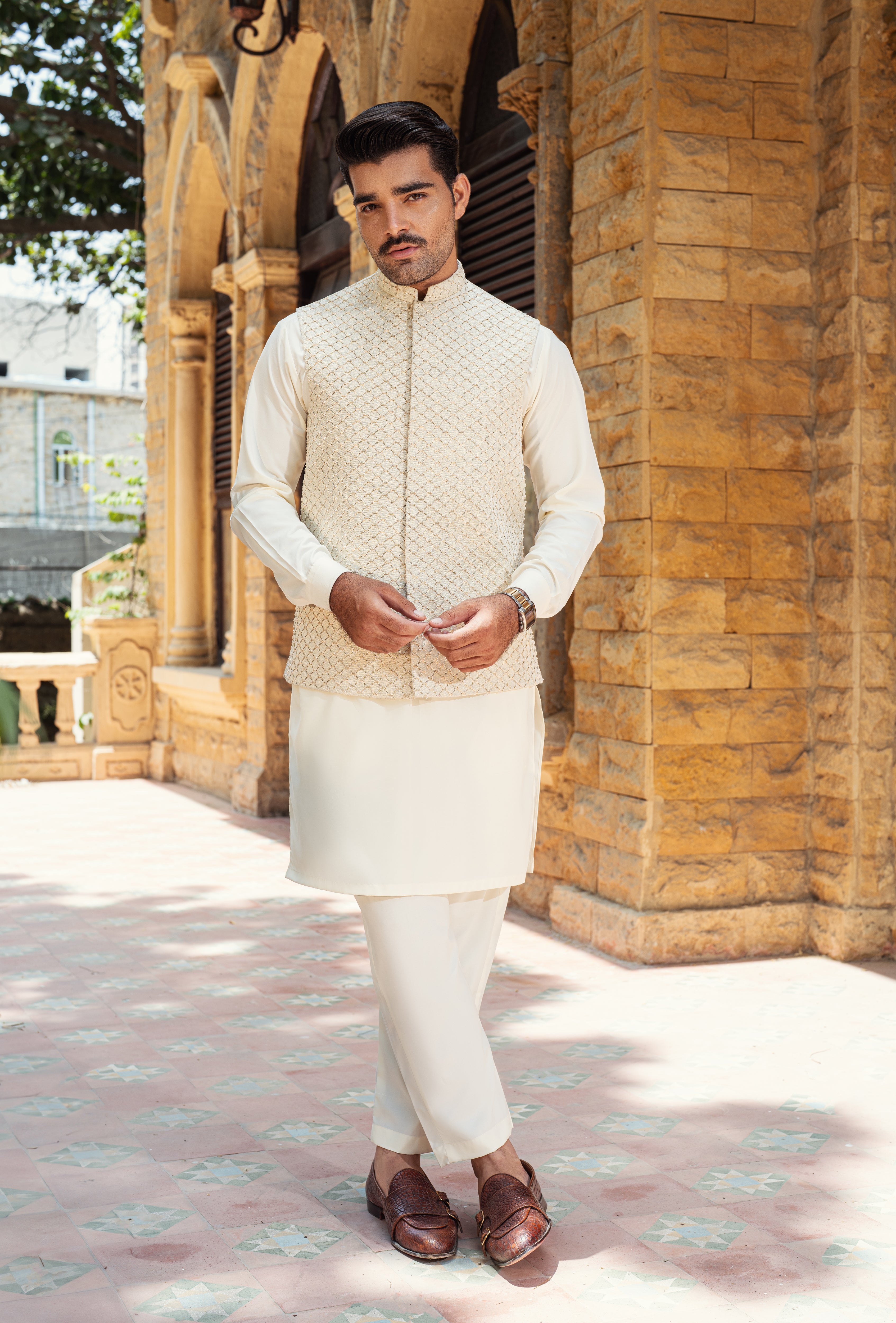 Off White Diamond Waistcoat