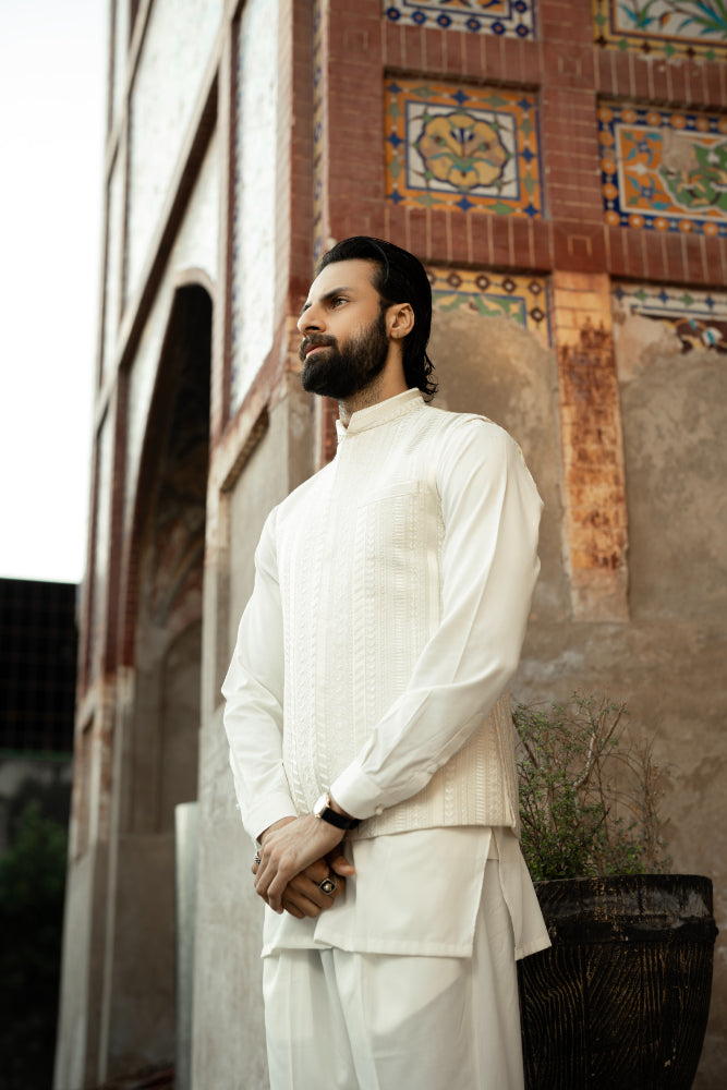Moonlight Ivory Waistcoat