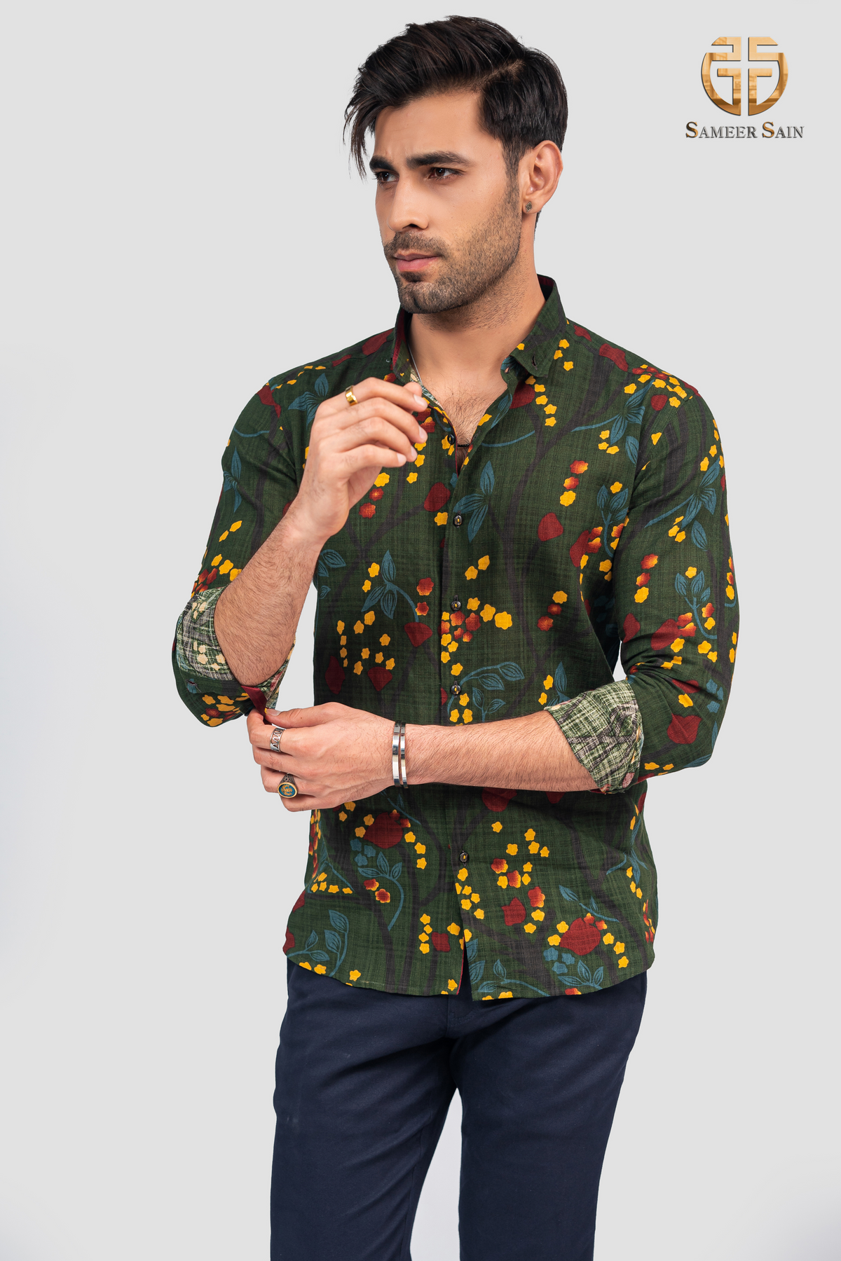 Green & yellow print shirt