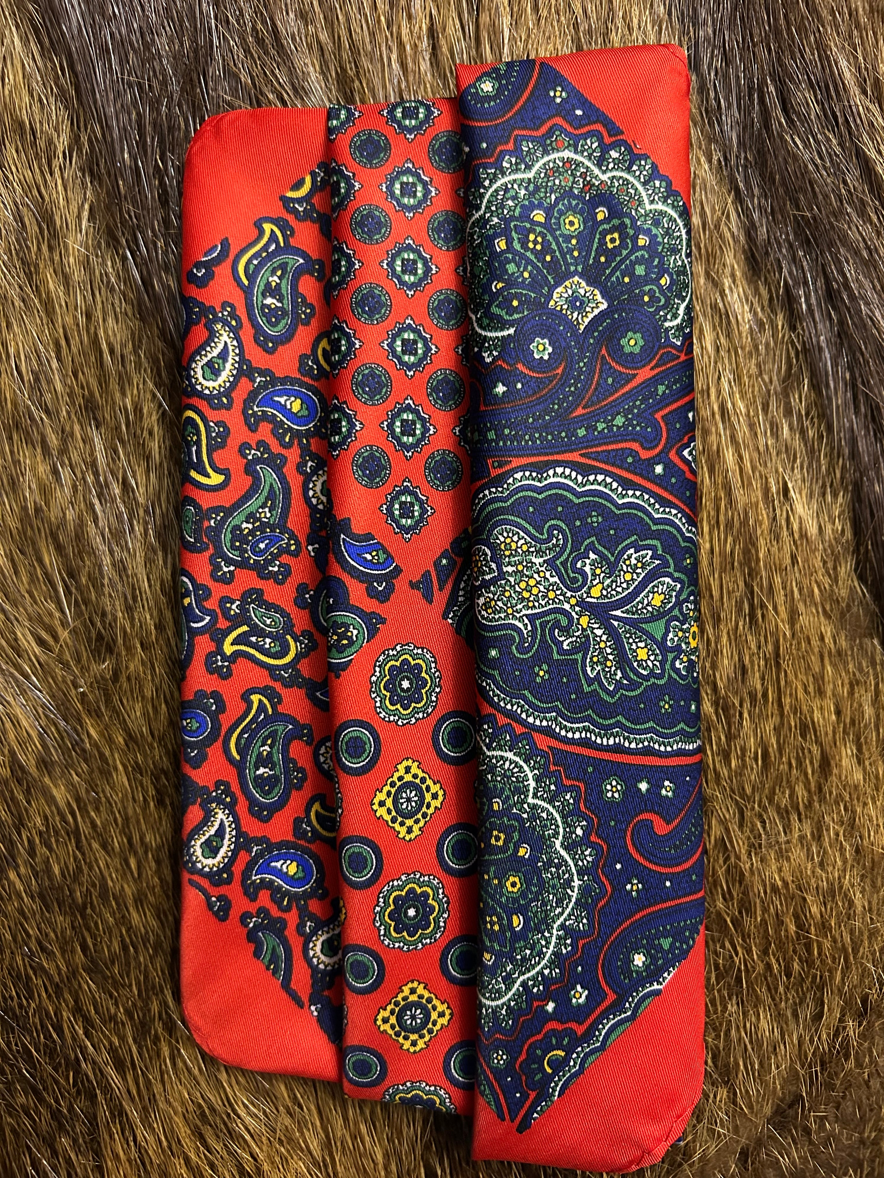 multi-pattern pocket square