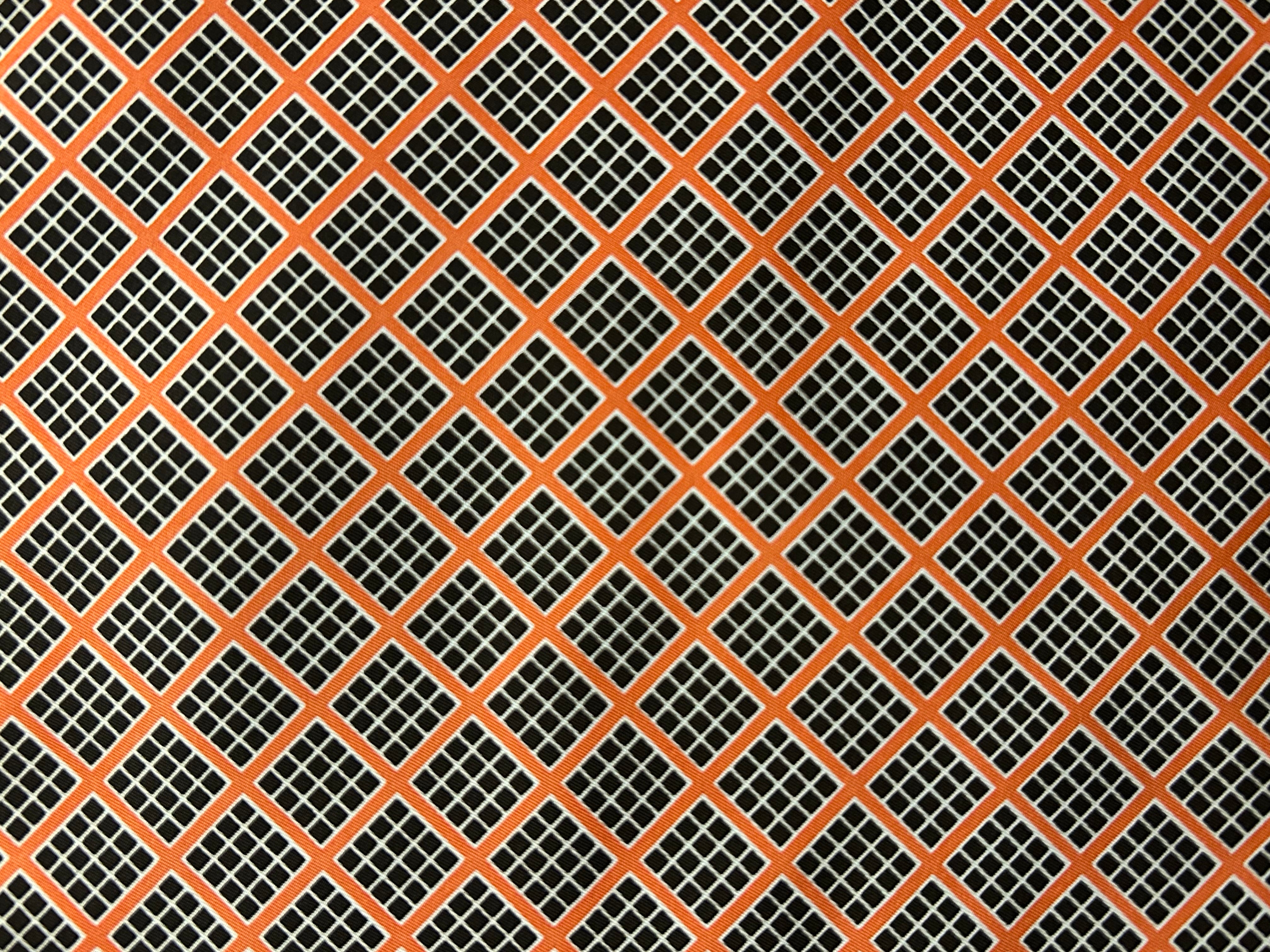 Ember Grid Luxe Pocket Square