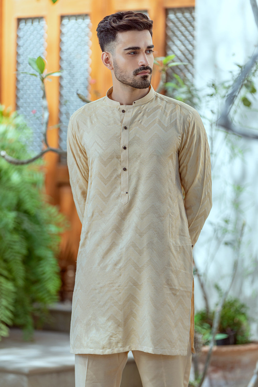 Badge Embossed Design Kurta