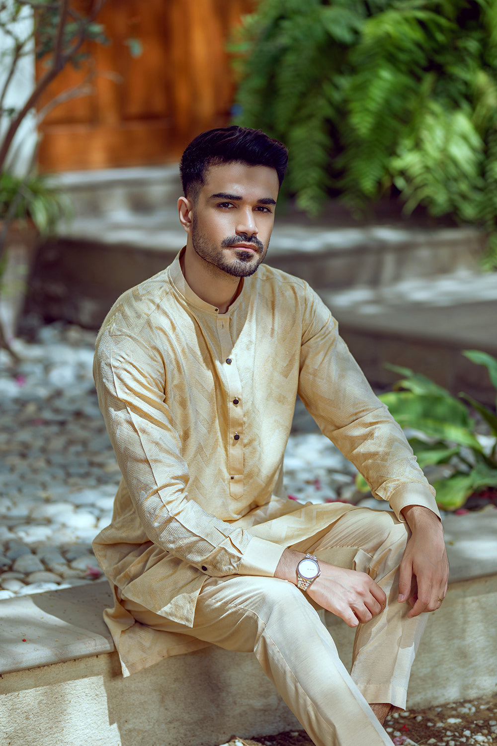 Badge Embossed Design Kurta