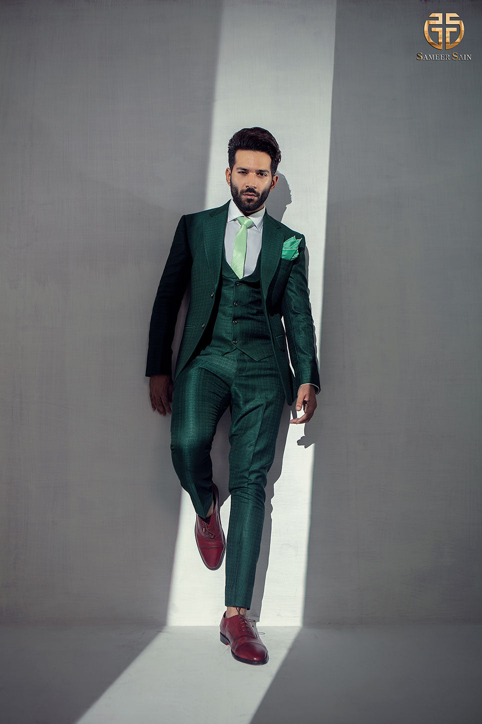 Green Texture Suit