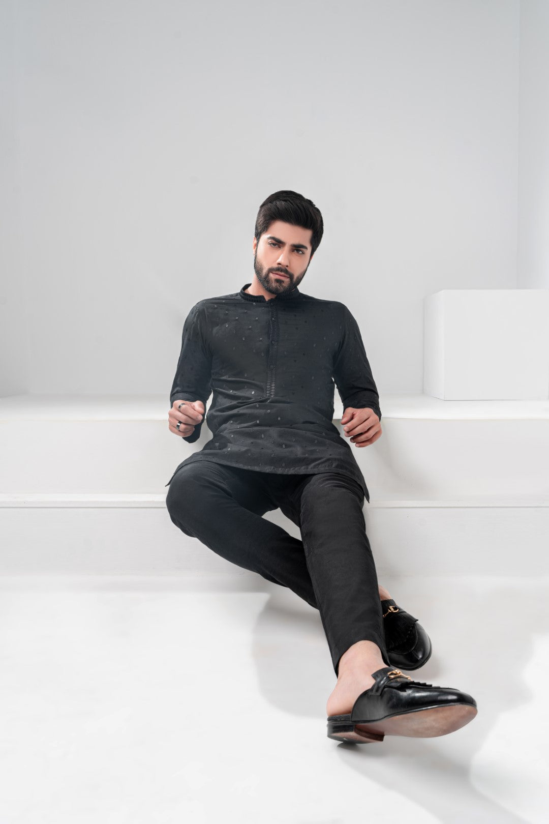 Black small doubt style Kurta And Trouser