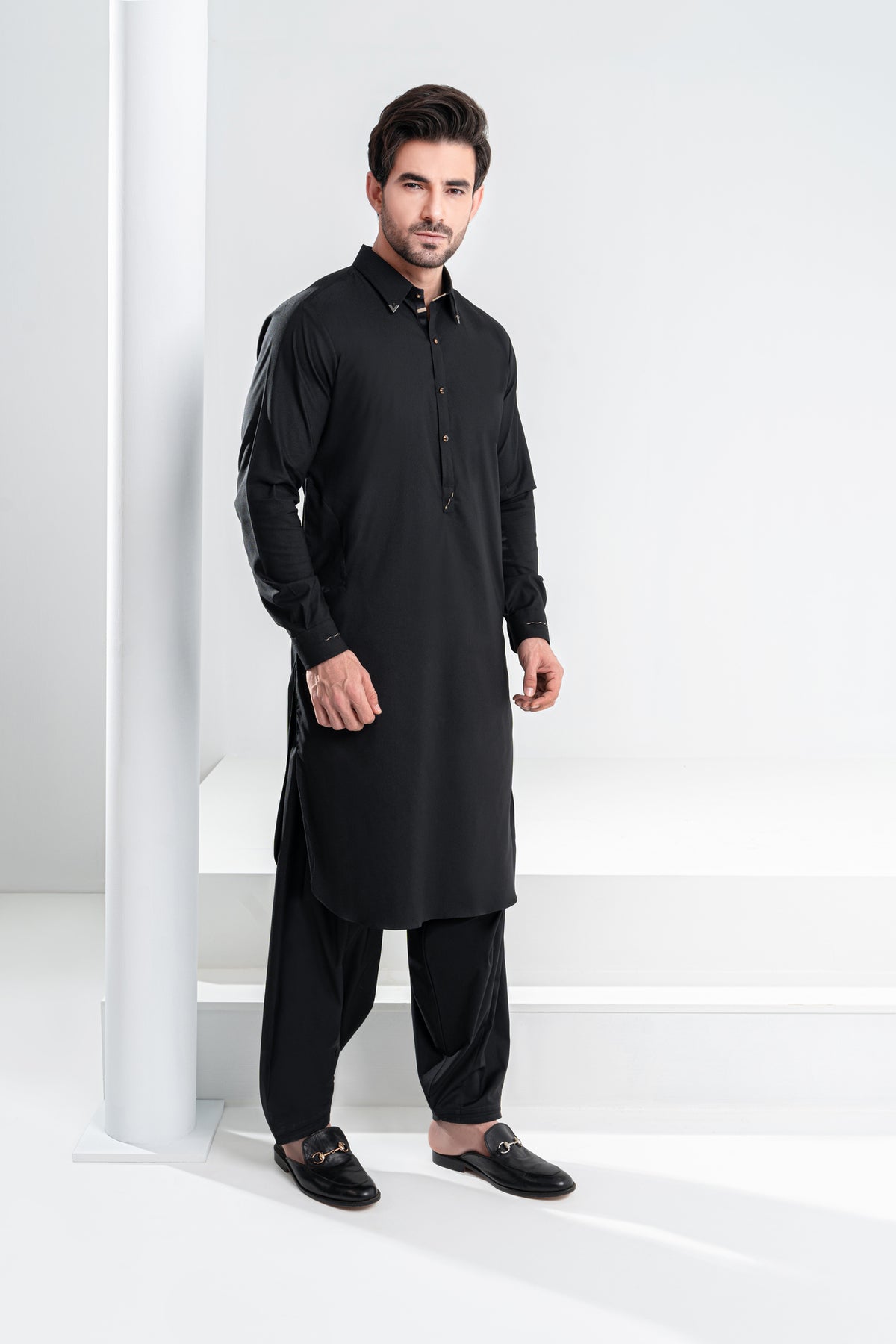 Black shalwar kameez with collar tips